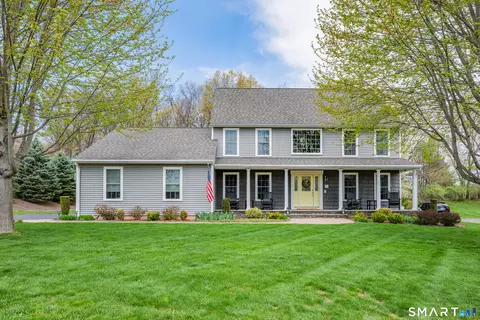45 Macintosh Way, Southington, CT 06489