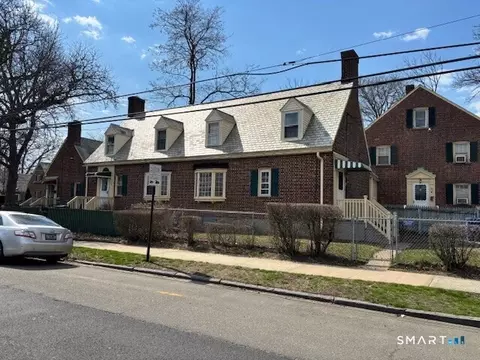 347 Iranistan Ave, Bridgeport, CT 06604