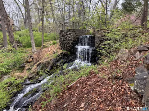 143 Roseville Rd, Westport, CT 06880