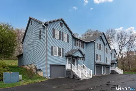 24 Mallard Ct #24, Wallingford, CT 06492