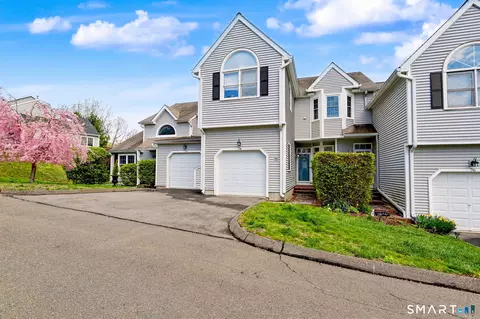 78 Katherine Ct #78, Shelton, CT 06484