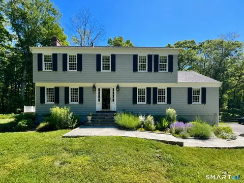 8 Dorado Ct, Wilton, CT 06897
