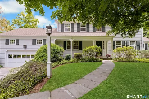 21 Hickory Dr, New Canaan, CT 06840