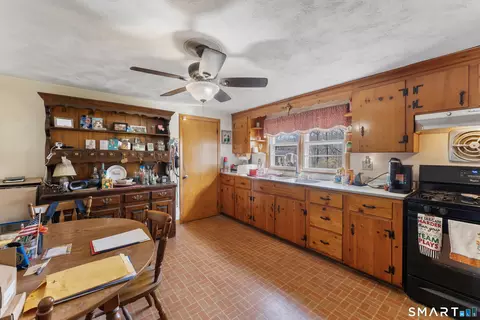 Kitchen - 120 Adelaide St, Killingly, CT 06239 photo 1 of 3