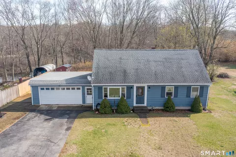 View/Area - 120 Adelaide St, Killingly, CT 06239 photo 2 of 10
