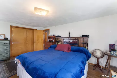 Bedroom - 120 Adelaide St, Killingly, CT 06239 photo 2 of 6