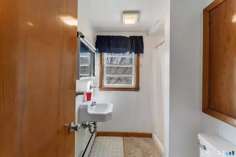 Bath - 120 Adelaide St, Killingly, CT 06239 photo 1 of 2