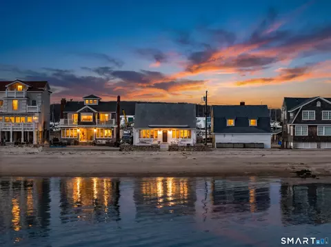 123 Old Mail Trl, Westbrook, CT 06498