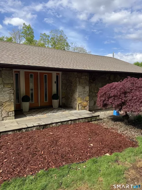 317 Kensington Rd, Southington, CT 06489