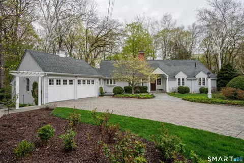 15 Sunfield Ln, West Hartford, CT 06107