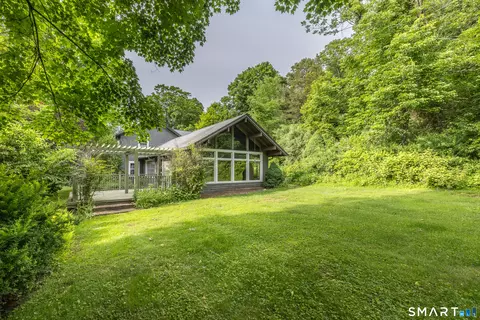 Exterior - 92 Walnut Tree Hill Rd, Sandy Hook, CT 06482 photo 12 of 12
