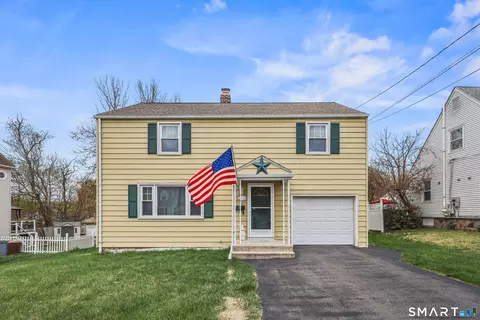 99 Lexington St, Bristol, CT 06010