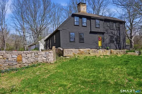 604 Pendleton Hill Rd, North Stonington, CT 06359