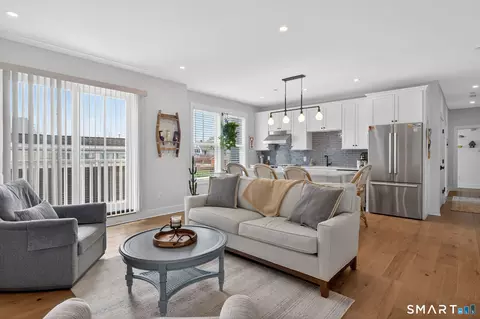 Living - 185 Main St #202, Niantic, CT 06357 photo 6 of 7