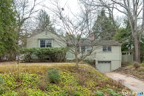22 Bryden Ter, Hamden, CT 06517