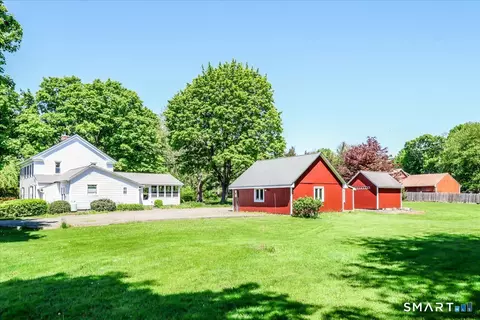 199 Berkshire Rd, Sandy Hook, CT 06482