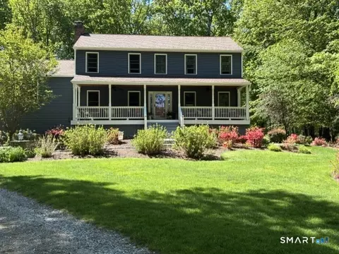 61 Sharon Ct, Shelton, CT 06484