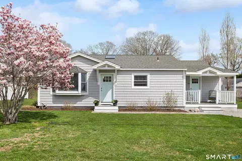 16 Flagler Ave, Old Lyme, CT 06371
