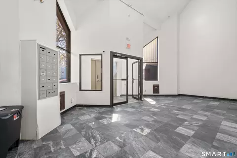 183 Livingston Pl #3, Bridgeport, CT 06610