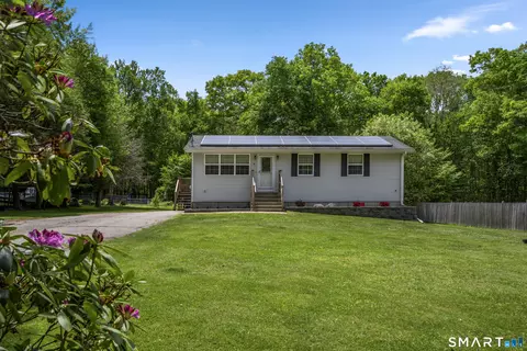 38 Ayers Dr, Canterbury, CT 06331