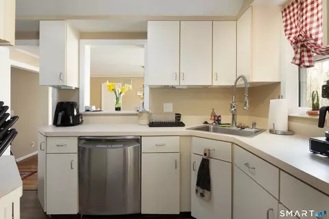 Kitchen - 255 Dibble Hill Rd, Cornwall, CT 06796 photo 1 of 2
