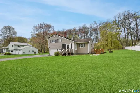 249 Preston St, Windsor, CT 06095