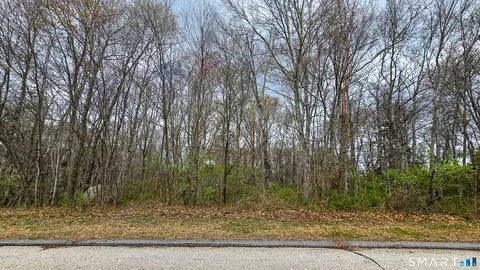 5 Benjamin Ln, East Haddam, CT 06423