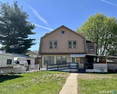 222 Lounsbury St, Waterbury, CT 06706