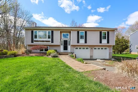 611 Ives Row, Cheshire, CT 06410