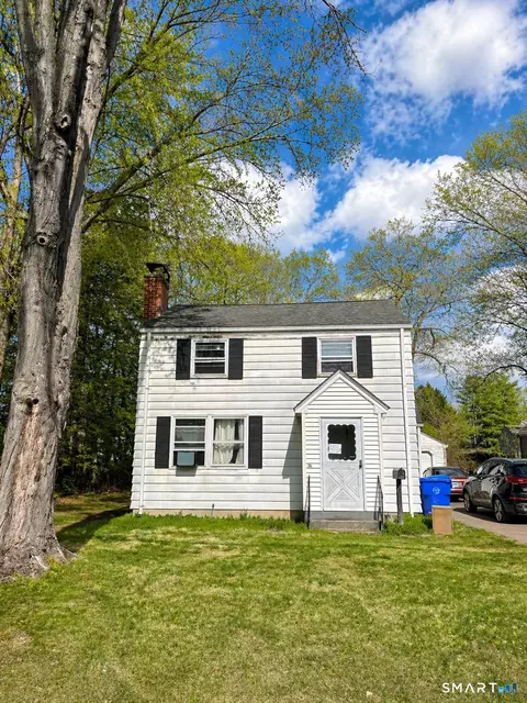 36 Shadycrest Dr, East Hartford, CT 06118