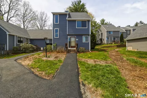 20 Reed Ct #20, Bloomfield, CT 06002