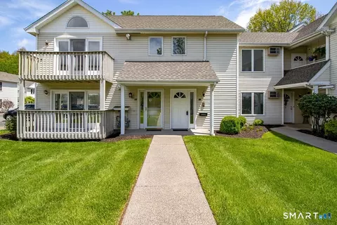 29 Millbrook Ct #29, Newington, CT 06111