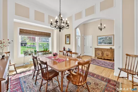 Dining - 5 Beaudry Ln, Bloomfield, CT 06002 photo 4 of 7
