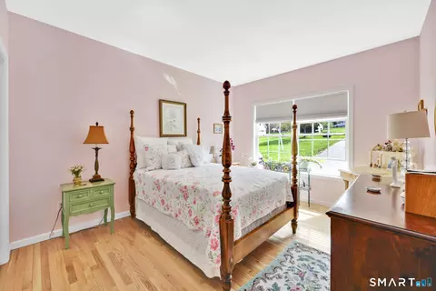 Bedroom - 5 Beaudry Ln, Bloomfield, CT 06002 photo 4 of 5