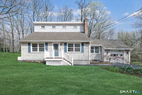 1240 Monroe Tpke, Monroe, CT 06468