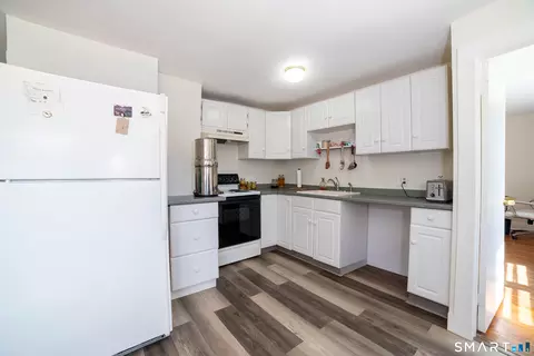 Kitchen - 4 Cross Rd, Chaplin, CT 06235 photo 2 of 4
