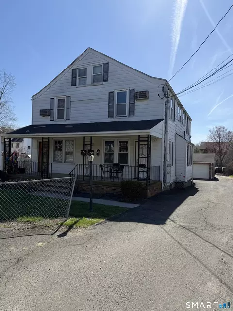 9 Hospital Ave, Danbury, CT 06810