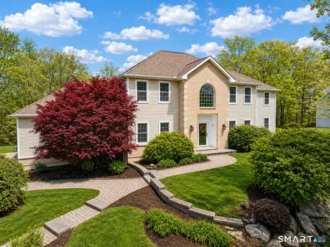 123 Feldspar Rdg, Glastonbury, CT 06033