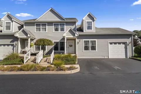 375 Allyn St #G34, Mystic, CT 06355