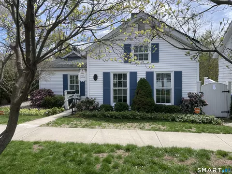 29 Warwick St, Middletown, CT 06457