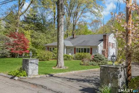 59 Westwood Rd, Stamford, CT 06902