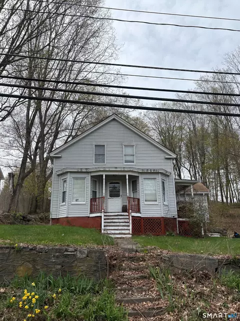 48 Main St, North Grosvenor Dale, CT 06255
