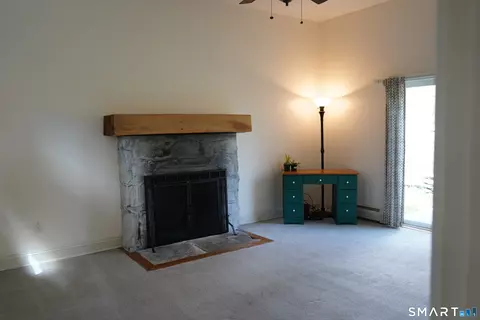 Living - 437 Providence Tpke, Hampton, CT 06247 photo 3 of 4