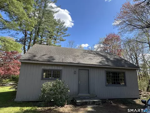 Exterior - 437 Providence Tpke, Hampton, CT 06247 photo 9 of 10