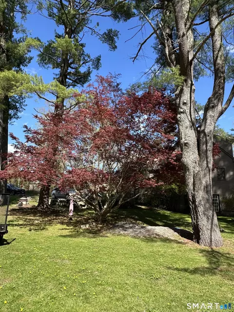 Exterior - 437 Providence Tpke, Hampton, CT 06247 photo 10 of 10