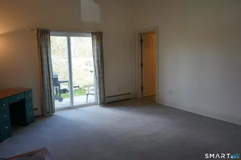Bedroom - 437 Providence Tpke, Hampton, CT 06247 photo 1 of 7