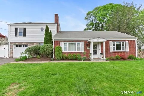 140 Courtland Ave, Stamford, CT 06902