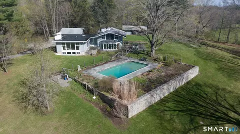 415 South St, Litchfield, CT 06759