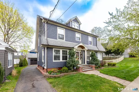 Exterior - 75 Harmon St, Hamden, CT 06517 photo 3 of 9