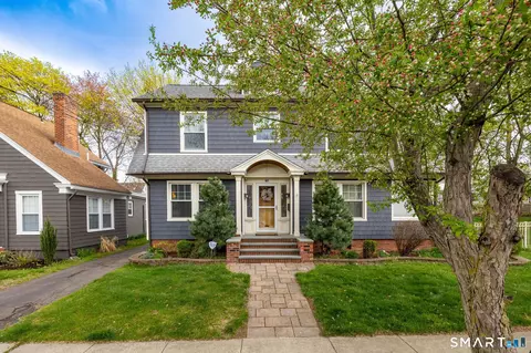 Exterior - 75 Harmon St, Hamden, CT 06517 photo 2 of 9